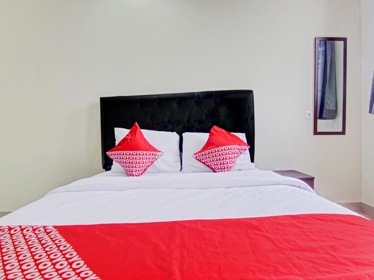 Oyo 90339 Evenciio Apartment Syariah Depok Exteriér fotografie